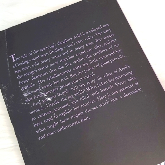 Disney Chills Chapter Book Bundle of 3 Ursula Beast & Cruella Novels - Picture 7 of 14